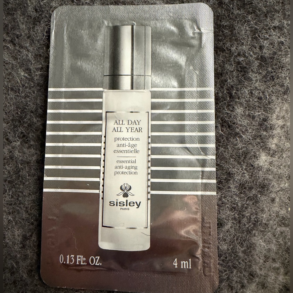 Sisley All Day All Year 4ml Sample